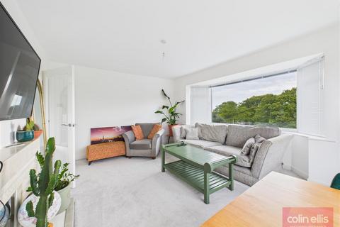 undefined, North Leas Avenue, Scarborough