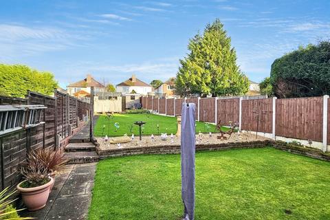 3 bedroom semi-detached house for sale, Oak Park Road, Stourbridge DY8