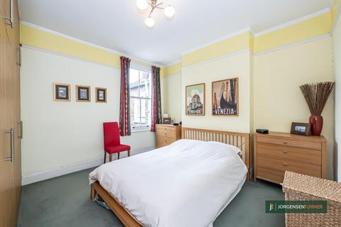 3 bedroom flat for sale, Jeddo Road, Shepherds Bush, London