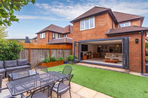 4 bedroom detached house for sale, Oak Tree Avenue, Buckinghamshire SL7