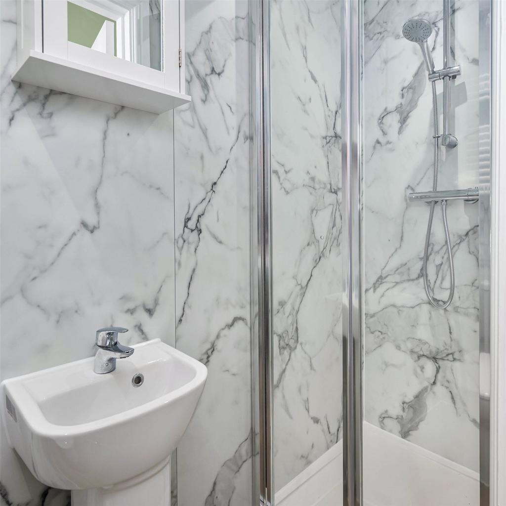 Ensuite Bathroom