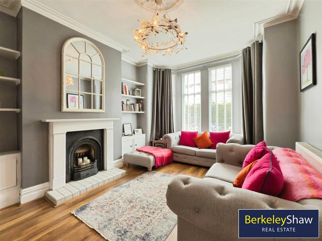 Front Lounge