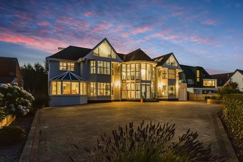 6 bedroom detached house for sale, Hill Head, Hampshire PO14