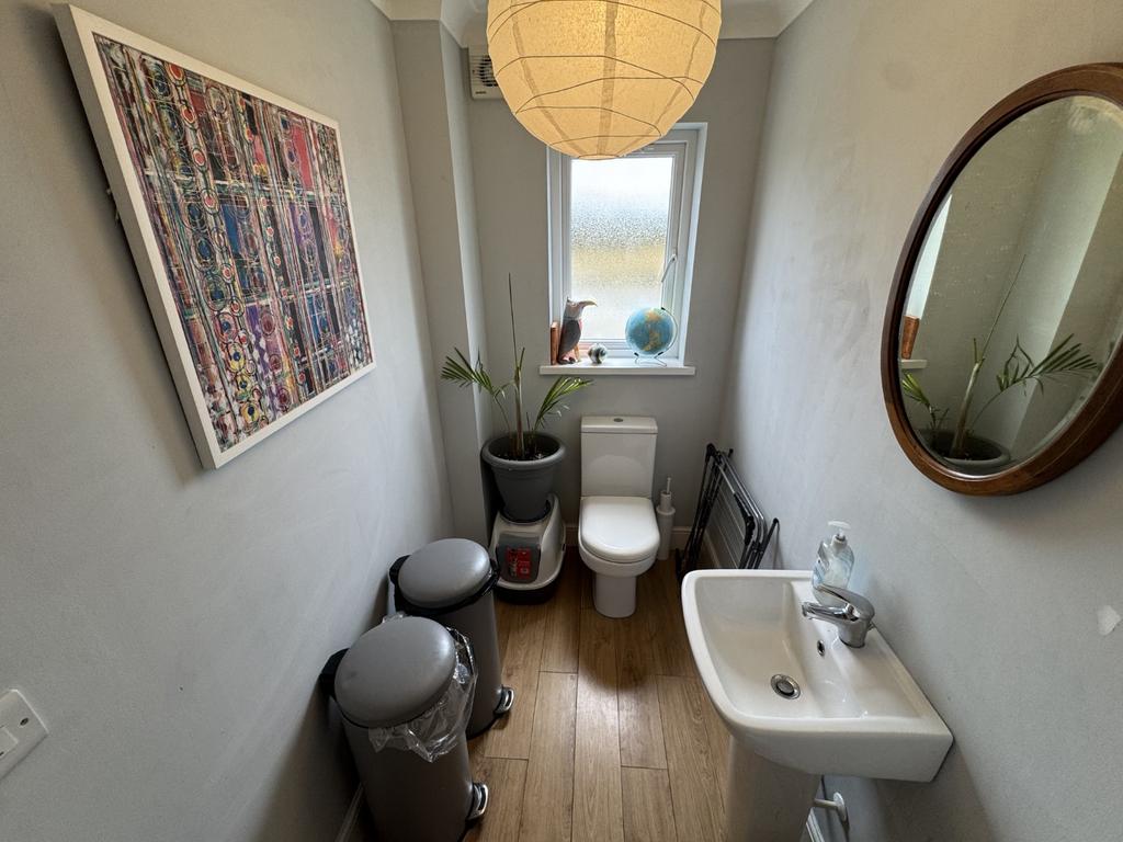 Downstairs Cloak Room and WC