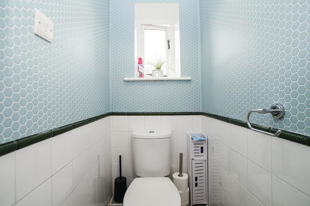 Separate WC