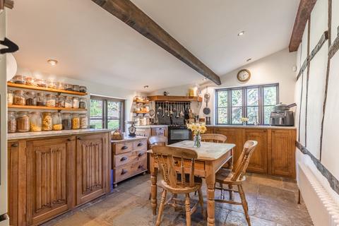 undefined, Magnificent 15th Century Home with 2 Bed Annexe in East Bilney