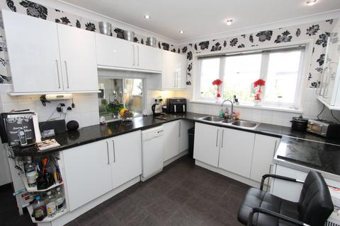 undefined, Lyndhurst Close, Newton Abbot TQ12