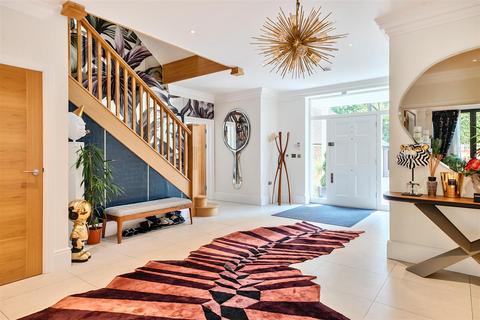 7 bedroom detached house for sale, The Chase, Kingswood