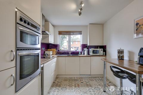 3 bedroom detached bungalow for sale, Kingsway, Ossett, WF5
