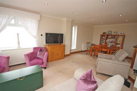 2 bedroom bungalow for sale, Roebuck Close, New Milton, Hampshire, BH25