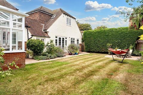 undefined, Seaview Avenue, East Preston, BN16