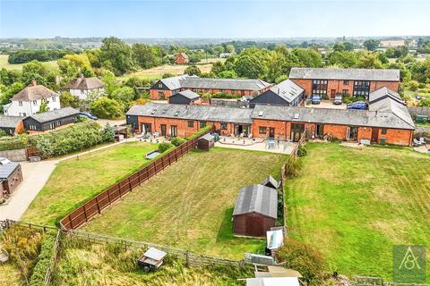 4 bedroom barn conversion for sale, Steeple Claydon, Buckinghamshire MK18
