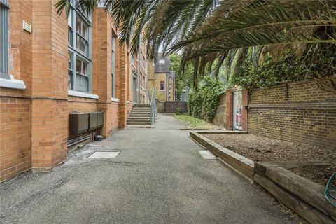 2 bedroom apartment for sale, Rutland Road, London, E9