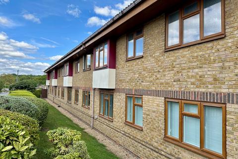2 bedroom retirement property for sale, Outwood Common Road, Billericay CM11