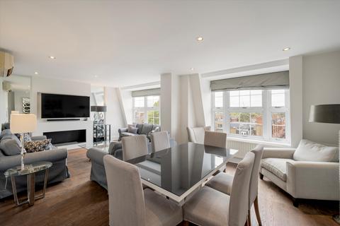 2 bedroom flat for sale, Ovington Court, 197-205 Brompton Road, London, SW3