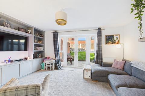 undefined, Spring Meadow Rise, Gloucester, Gloucestershire, GL2