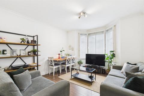 1 bedroom apartment for sale, High Street, Enfield, EN3