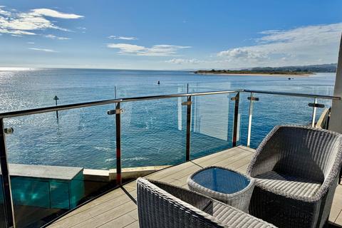 undefined, Pierhead, Exmouth EX8