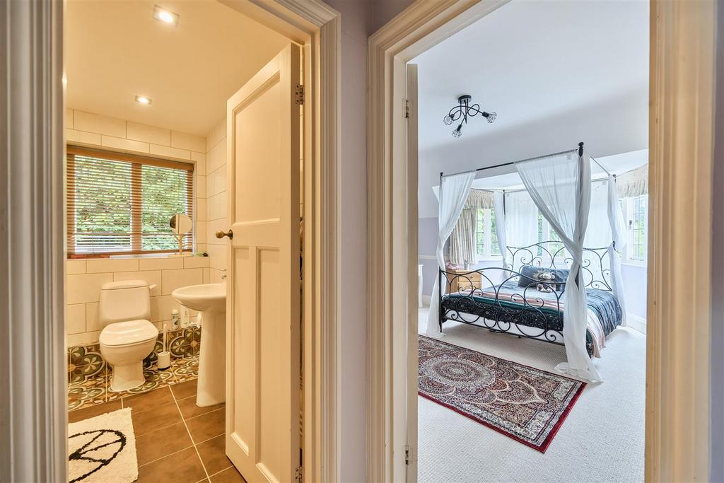 Bedroom/Ensuite