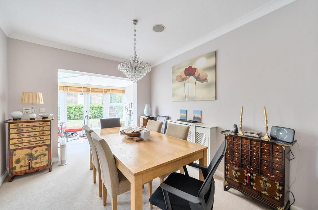 Davidson Frost-Wellings, DFW, Lady Aylesford Avenu