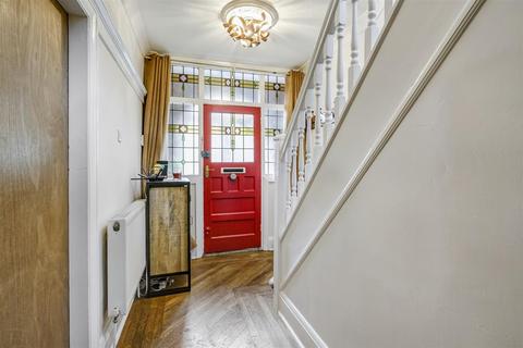 5 bedroom detached house for sale, Trowell Grove, Long Eaton