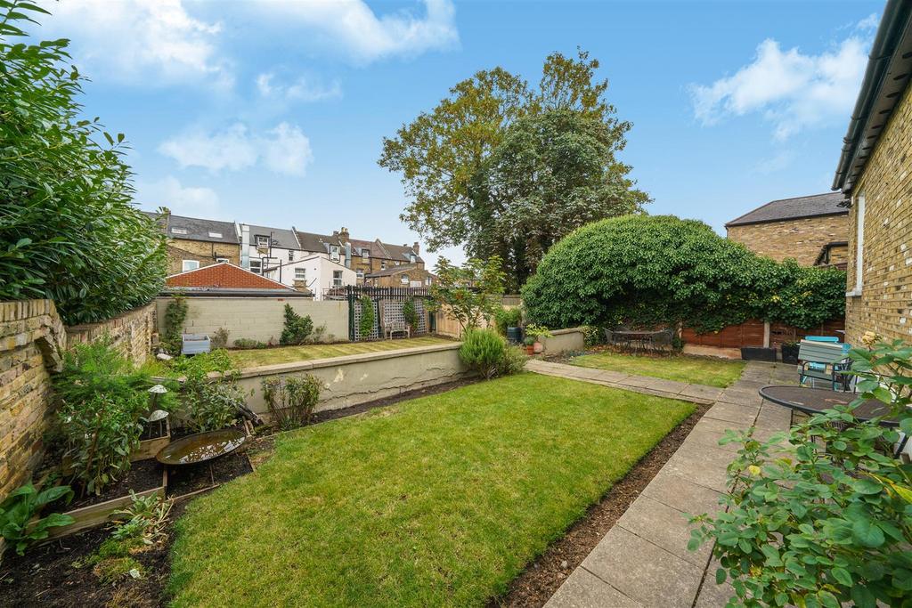 Flat B, 129 Wellmeadow Road - c XNLGz VWy HE33 Is WUn49
