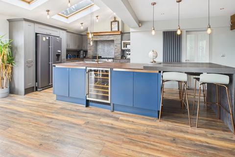 6 bedroom detached house for sale, Rockside, Stoke-On-Trent ST7