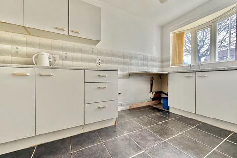 3 bedroom semi-detached house for sale, Askew Close, Dudley DY3
