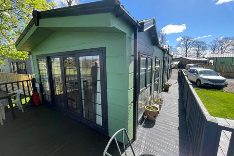2 bedroom static caravan for sale, Clapham Lancaster