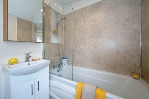 2 bedroom static caravan for sale, Clapham Lancaster