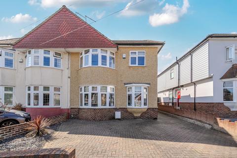 Falconwood Avenue, Welling