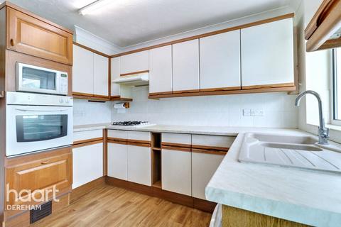 2 bedroom detached bungalow for sale, The Limes, Ashill