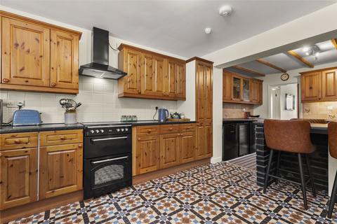 4 bedroom bungalow for sale, Parsonage Lane, Begelly, Kilgetty, Pembrokeshire, SA68