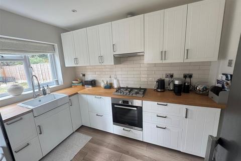3 bedroom semi-detached house for sale, Leslie Gardens, Rayleigh