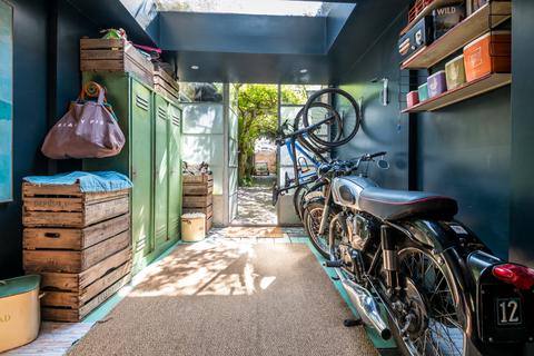 undefined, Fellbrigg Road, London, SE22
