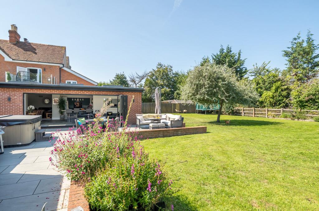 1339637-29-6899d4...