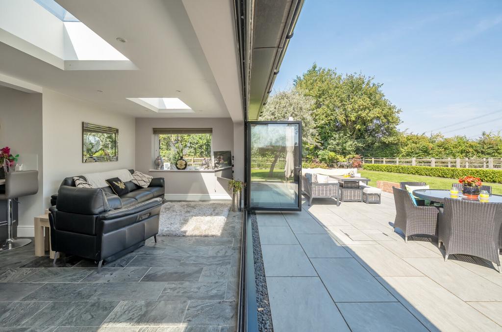 1339637-13-6899d2...