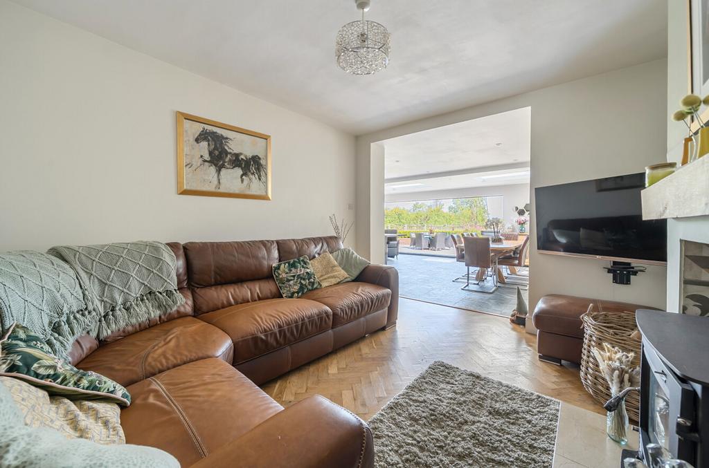 1339637-21-6899d3...