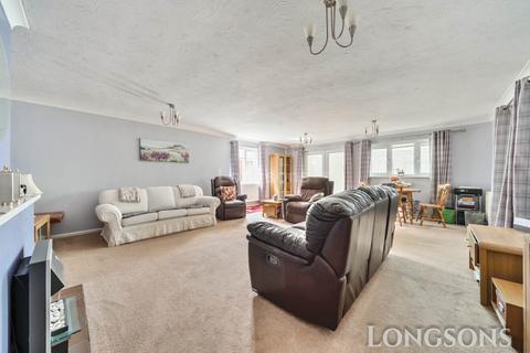 undefined, Queensway, Watton