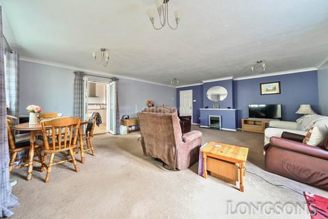 undefined, Queensway, Watton