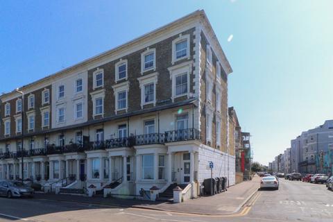1 bedroom flat for sale, Ethelbert Crescent, Cliftonville, Margate, Kent, CT9