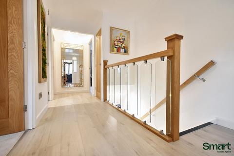 undefined, Exeter EX4