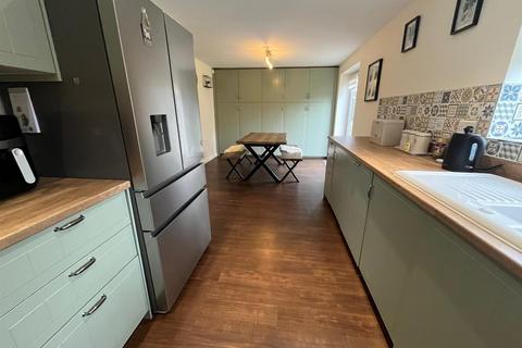 4 bedroom detached house for sale, Cypress Oaks, Stalybridge SK15