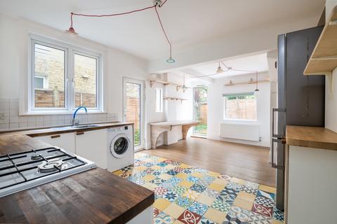2 Inverton Road, London, SE15 3DD
