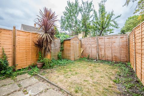 2 Inverton Road, London, SE15 3DD