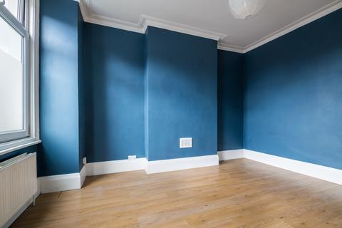 2 Inverton Road, London, SE15 3DD