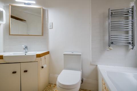 2 Inverton Road, London, SE15 3DD