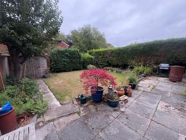 Rear Garden (1).jpg