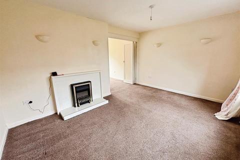 3 bedroom semi-detached house for sale, South Green Drive, Stratford-upon-Avon