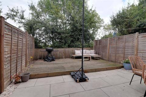 4 bedroom terraced house for sale, Bradestones Way, Stonehouse